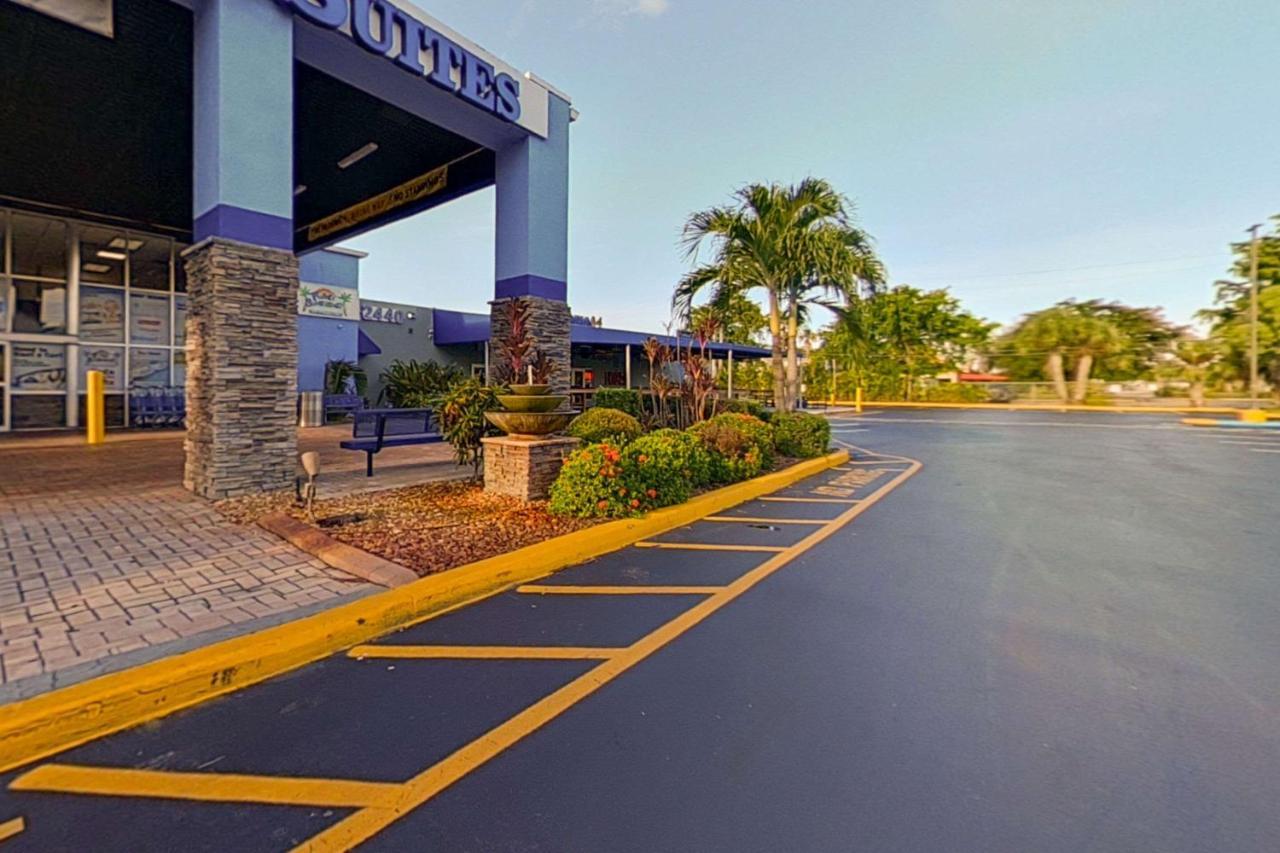 Rodeway Inn&Suites Fort Lauderdale Airport&Cruise Port Dania Beach Extérieur photo