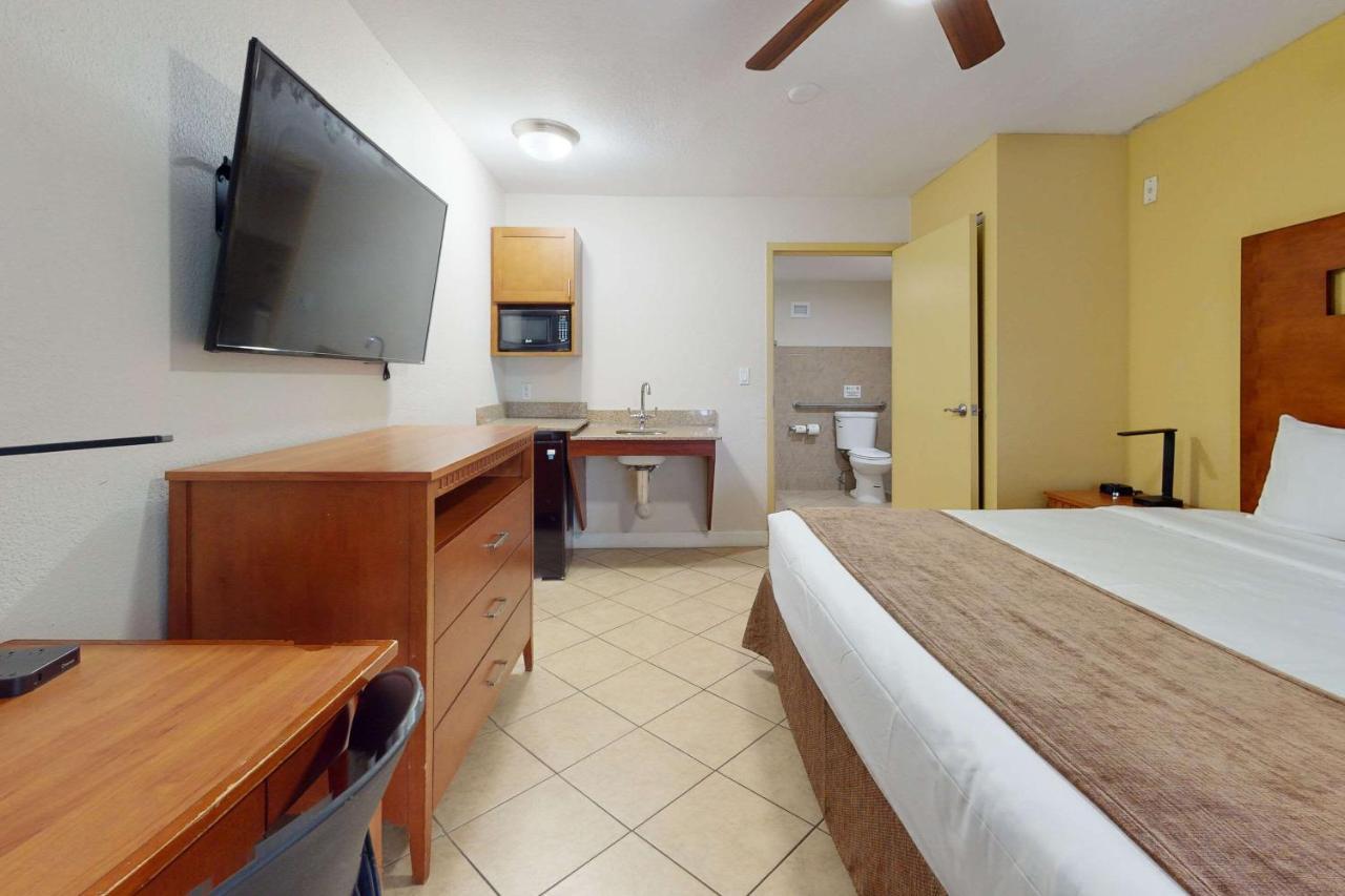 Rodeway Inn&Suites Fort Lauderdale Airport&Cruise Port Dania Beach Extérieur photo