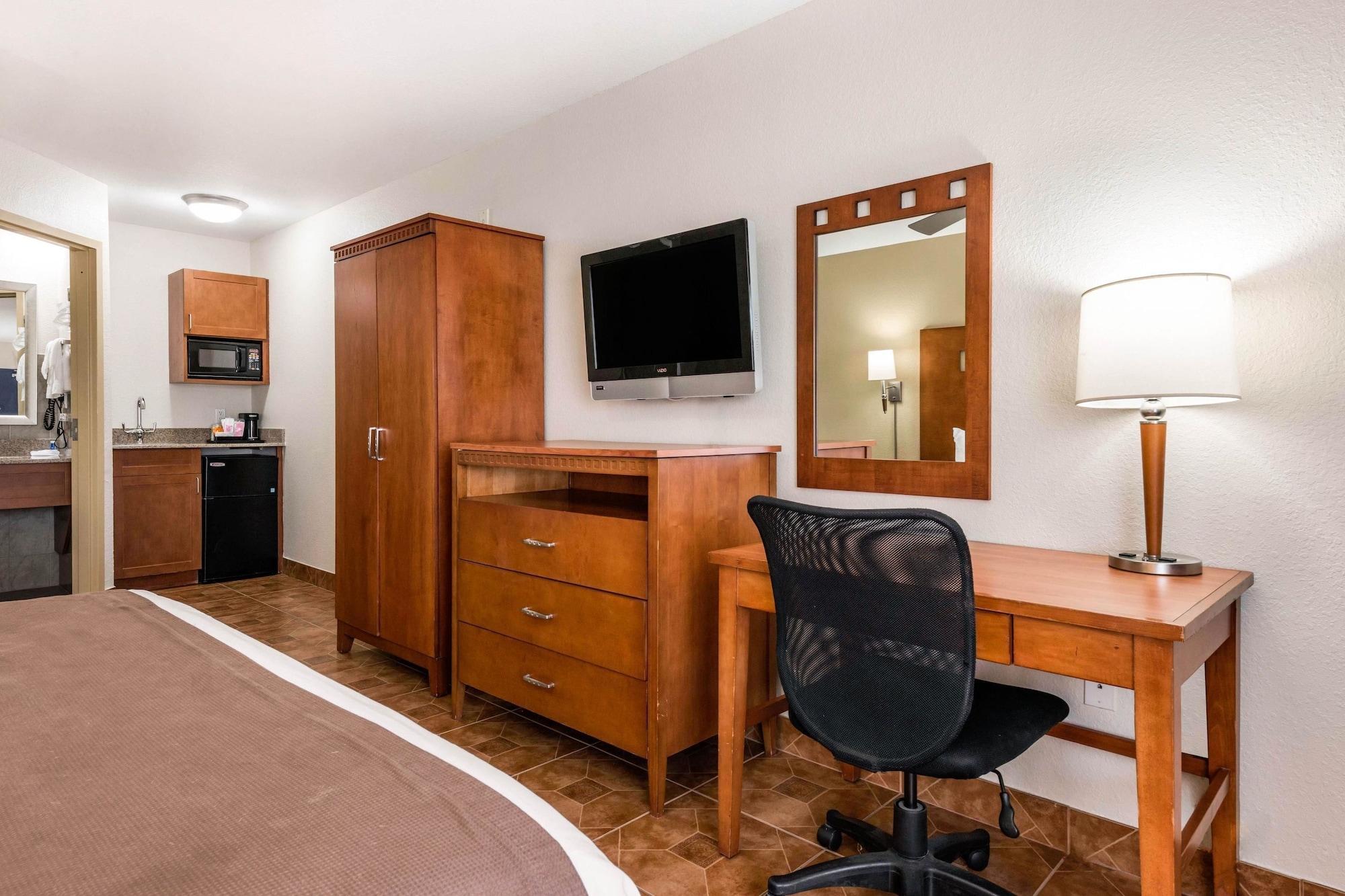 Rodeway Inn&Suites Fort Lauderdale Airport&Cruise Port Dania Beach Extérieur photo